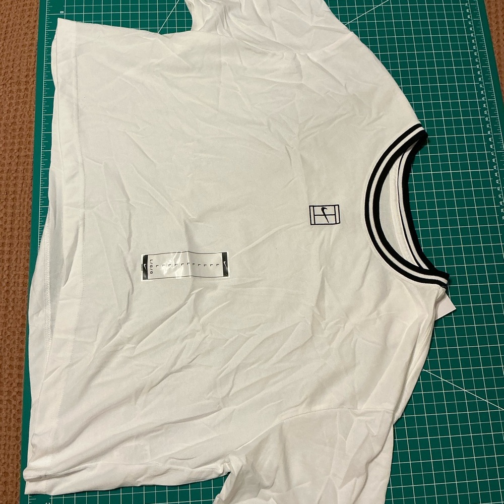 Nike tennis crop White T-Shirt with Black Trim